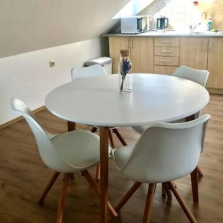 Apartman U Hriste Krkonose Apartment *